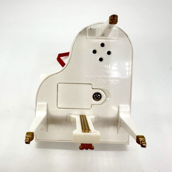 Hallmark Keepsake Hark The Herald Angels Sing Piano Ornament Magic Sound 2017 - Picture 9 of 10